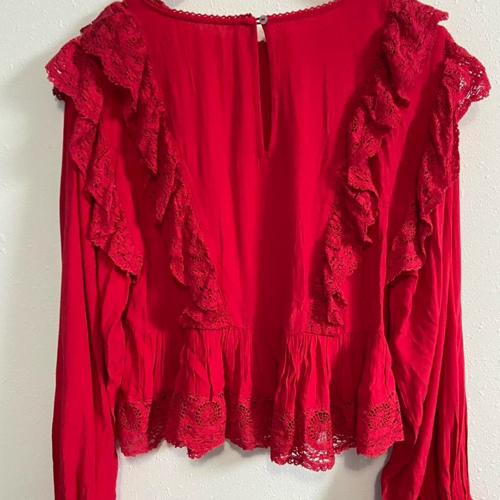 Free People Take It Easy Long Sleeve Ruffle Lace Peplum Top - Picture 7 of 7